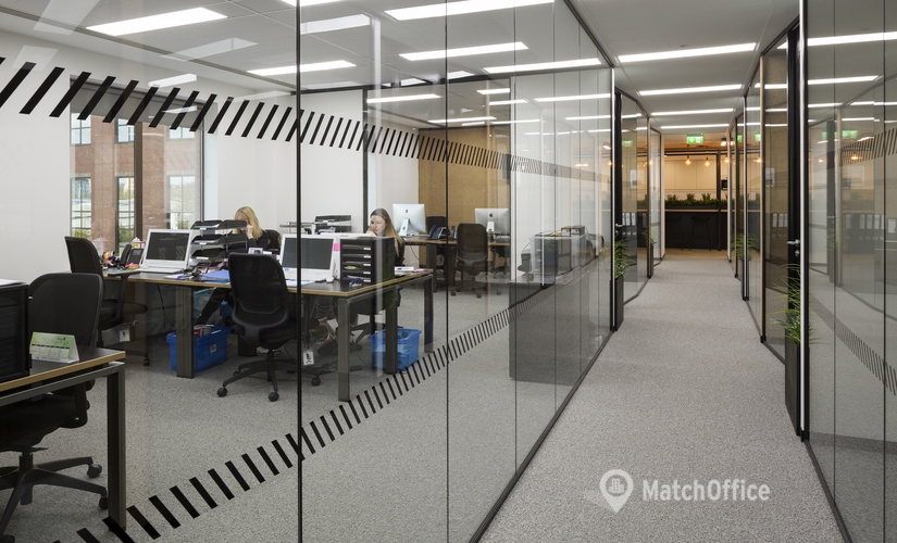 Business centre in Cambridge, Nine Hills Road, 8 m² - MatchOffice.co.uk