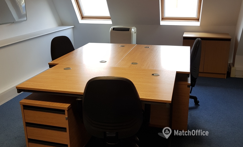 Business centre in High Wycombe, 6 Buckingham Place, 40 m² - MatchOffice.co.uk