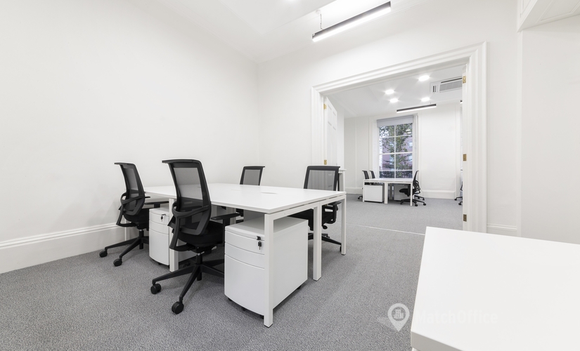 165 m² Business space in The City of London, 14-17 Red Lion Square (WC1R 4QH) - 1 | MatchOffice