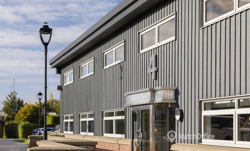 Meeting room in Leeds City Centre, 4 Carrwood Park, 400 m² - MatchOffice.co.uk