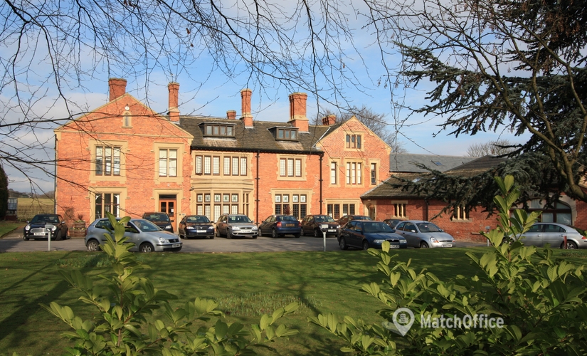 Meeting room in Leeds City Centre, Swillington Common Farm, 40 m² - MatchOffice.co.uk