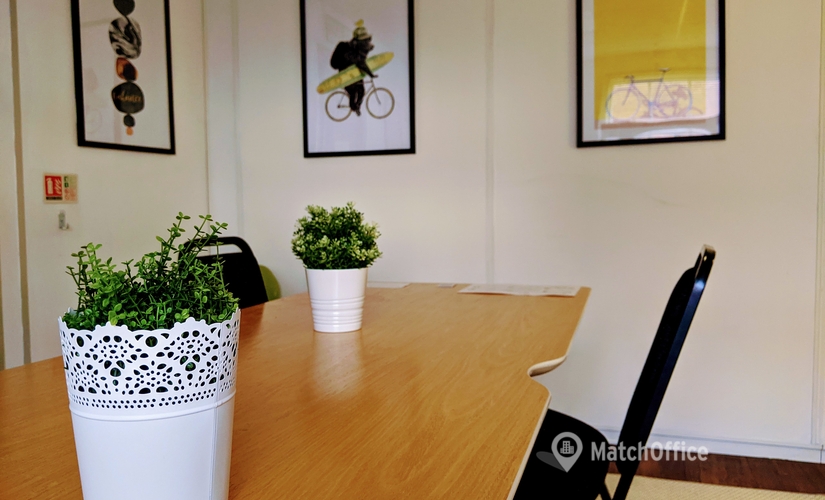 Business center 3rd Floor, 11-15 Dix’s Field, Exeter EX1 1QA Exeter