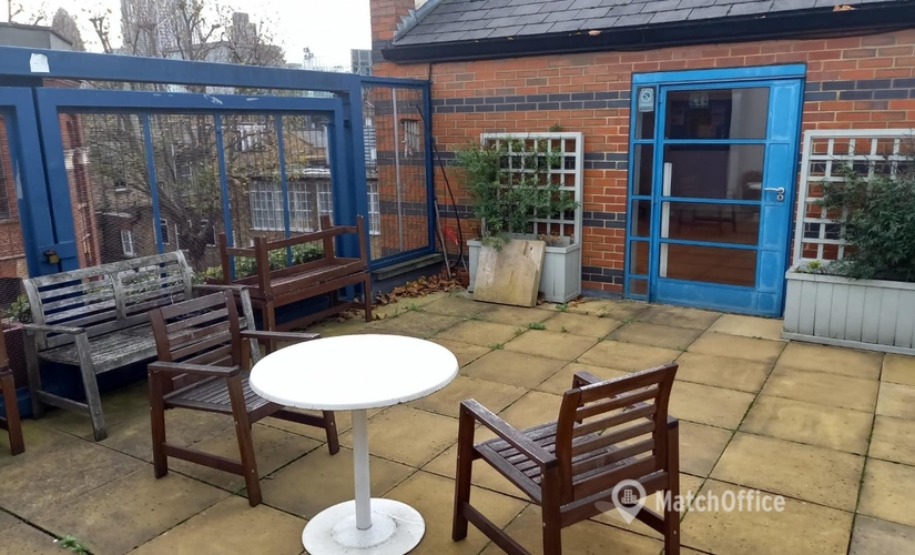 Business center 18 Club Row, Shoreditch E2 7EY The City of London