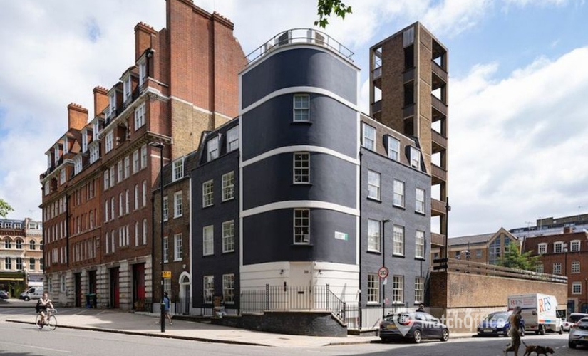 Business centre  in North London, Rosebery Avenue 38, 147 m² - MatchOffice.co.uk