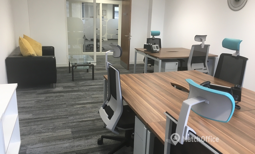 10 m² Serviced office in West London, 1000 Great West Road (TW8 9DW) - 3 | MatchOffice