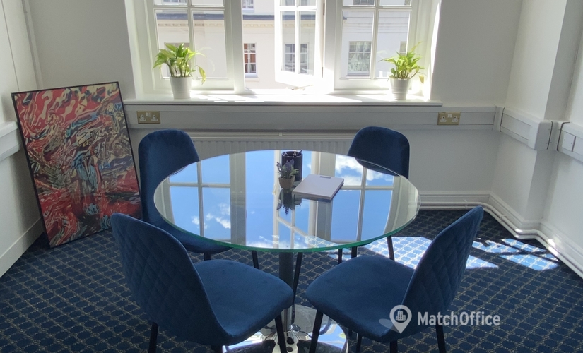 Coworking 58-60 Kensington Church, Kensington W8 4DB The City of London