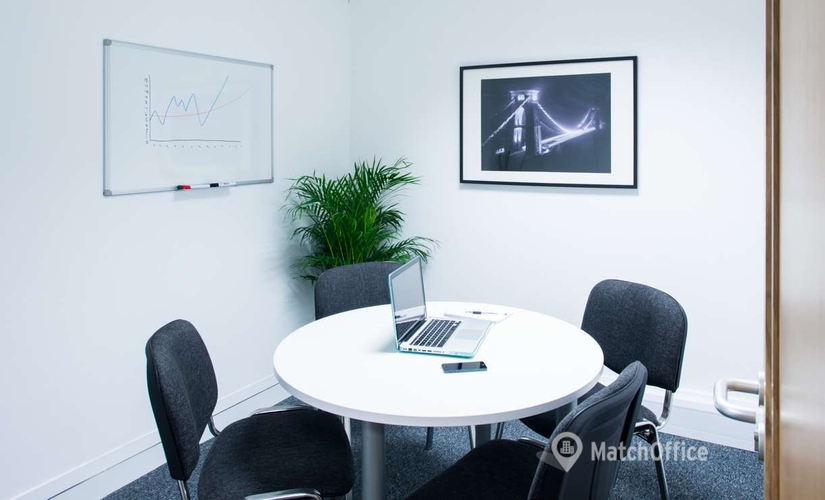 50 m² Serviced office in Bristol, Whitefriars (BS1 2NT) - 1 | MatchOffice.com