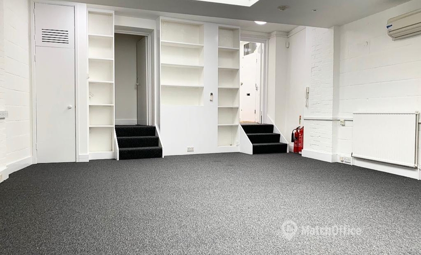 300 m² Serviced office in West London, King’s Court (SW6 2EB) - 1 | MatchOffice