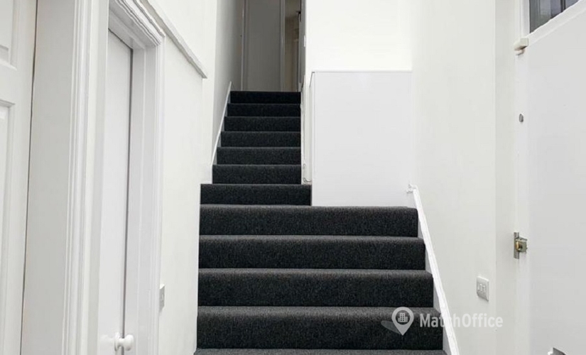 300 m² Business center in West London, King’s Court (SW6 2EB) - 3 | MatchOffice.com