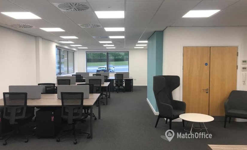 105 m² Business park in Milton Keynes, Elm House (MK14 6FG) - 1 | MatchOffice
