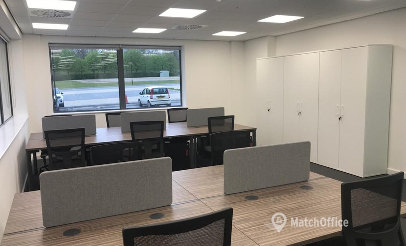 105 m² Business park in Milton Keynes, Elm House (MK14 6FG) - 2 | MatchOffice.com