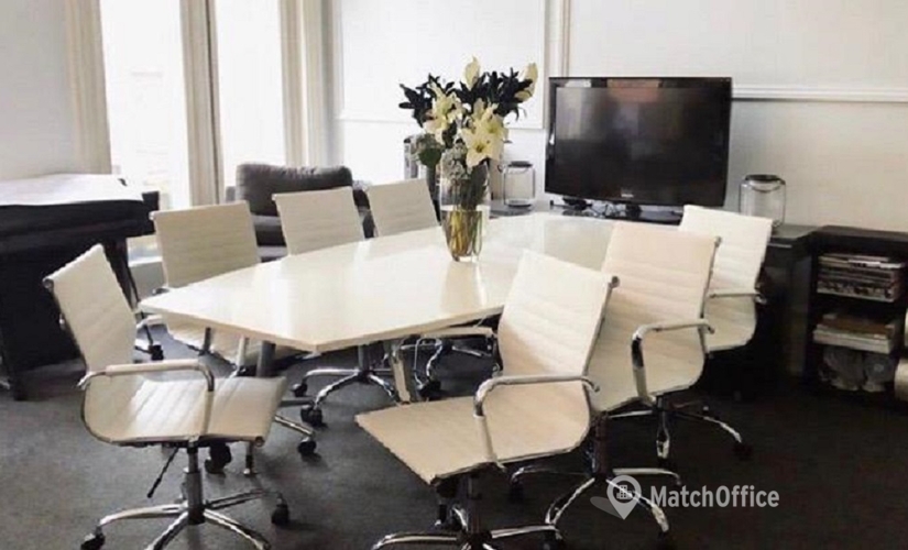  Meeting room hire in Surrey, No.8 Grosvenor House, 40 m² - MatchOffice.co.uk