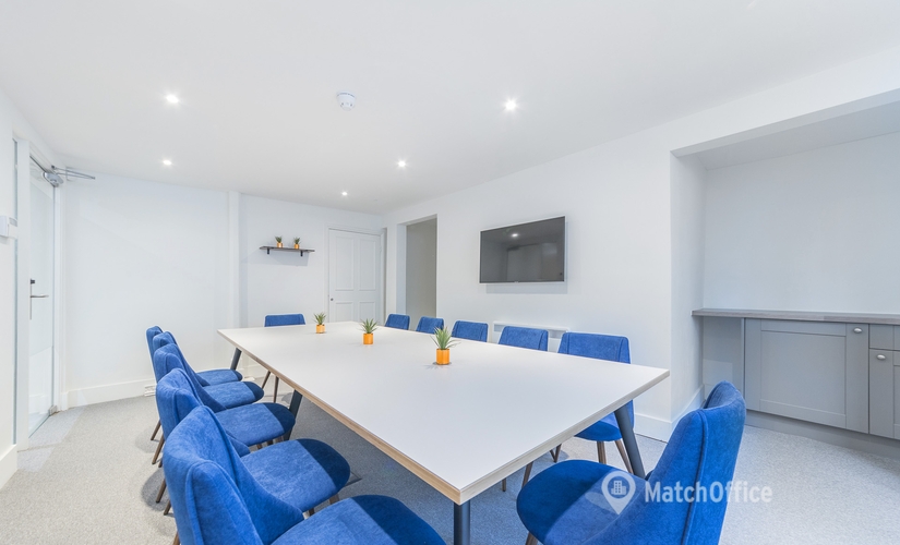 50 m² Conference room in City of London, 14-17 Red Lion Square (WC1R 4QH) - 2 | MatchOffice.com