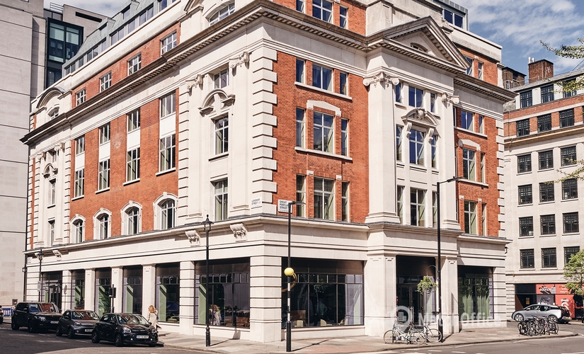 Business center Langham Street 19 W1W 6BP The City of London