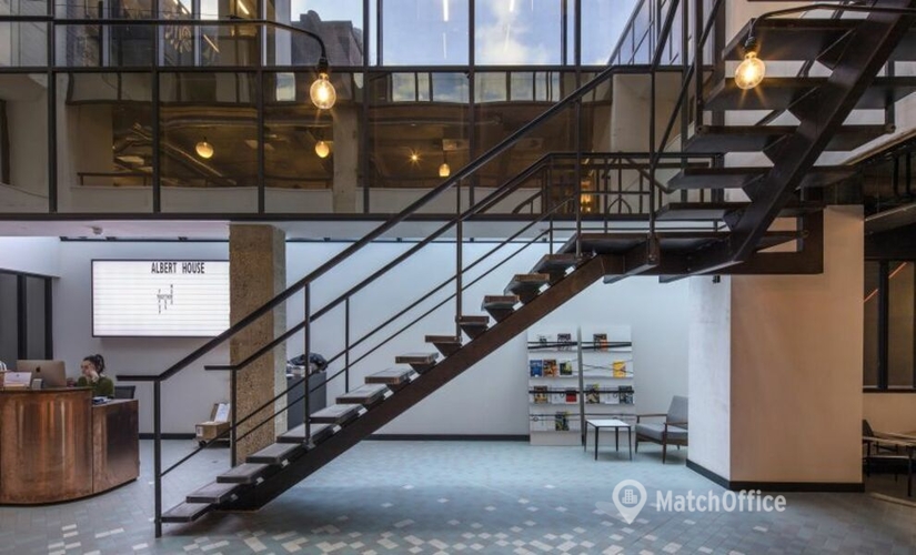 Meeting room in The City of London, Old Street 256, 10 m² - MatchOffice.co.uk