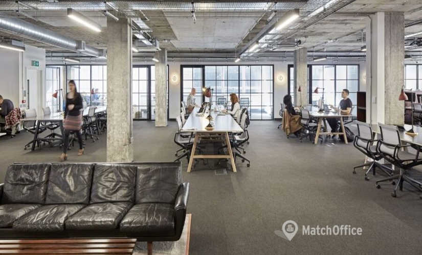 10 m² Coworking space in City of London, Riding House Street 2 (W1W 7FA) - 0 | MatchOffice.com