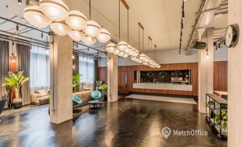 10 m² Shared office in City of London, Riding House Street 2 (W1W 7FA) - 2 | MatchOffice