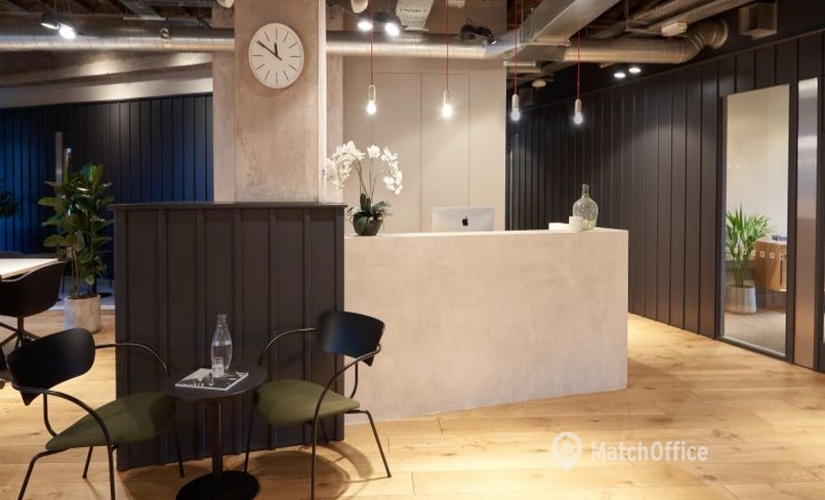  Coworking space in Leeds City Centre, Aire Street 1, 10 m² - MatchOffice.co.uk