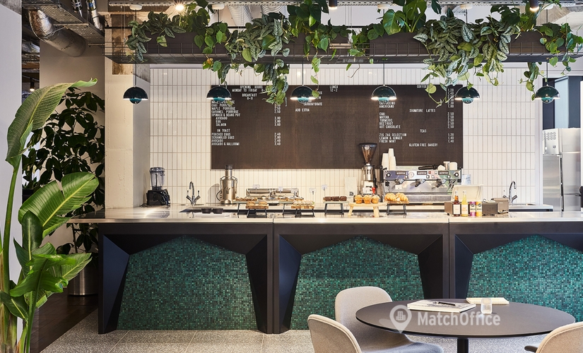 10 m² Coworking space  in West London, Lyric Square 1 (W6 0NB) - 1 | MatchOffice.com