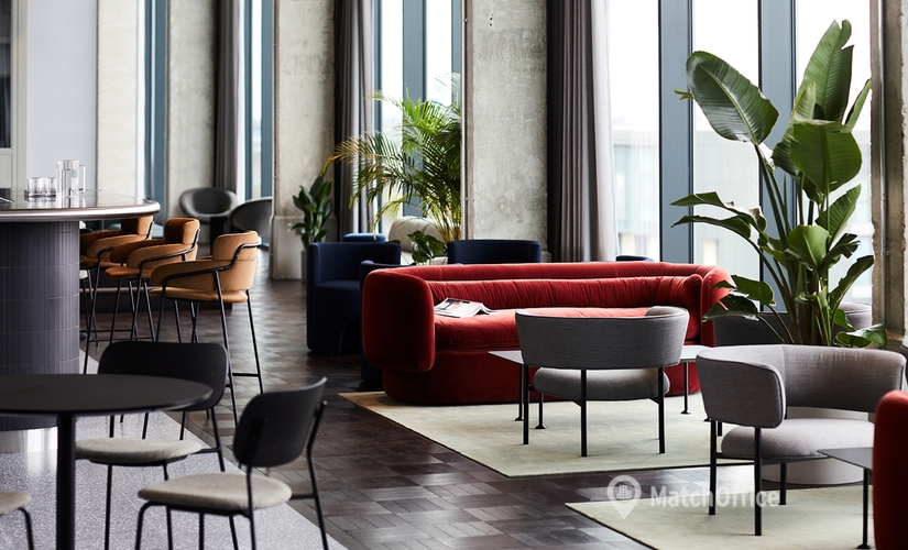 10 m² Convention center in West London, Lyric Square 1 (W6 0NB) - 3 | MatchOffice.com