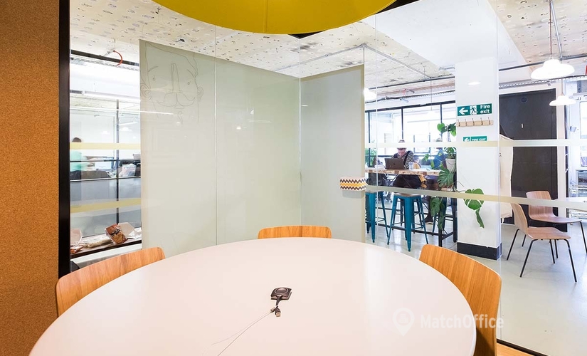 Meeting room hire in The City of London, 6-8 Bonhill Street, 15 m² - MatchOffice.co.uk
