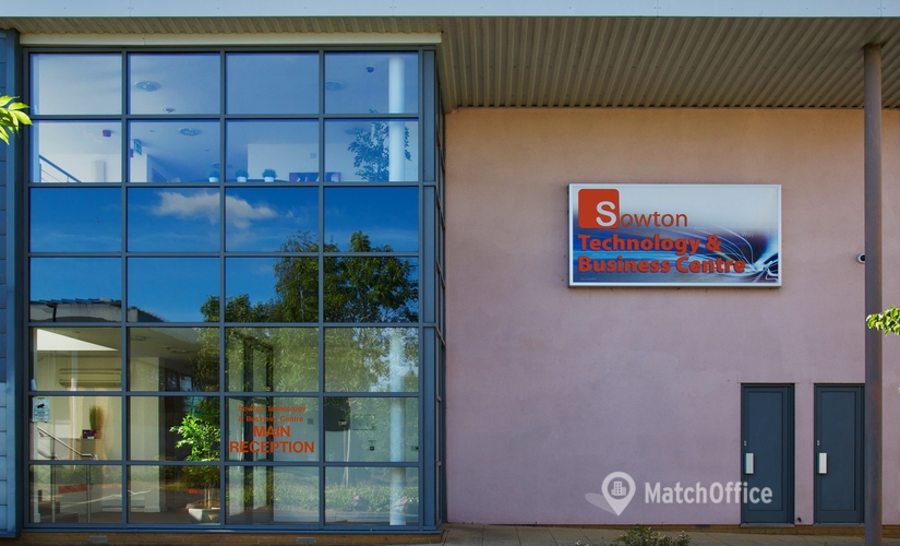 65 m² Conference space in Exeter, Sowton Business and Technology Centre Capital Court (EX2 7FW) - 1 | MatchOffice