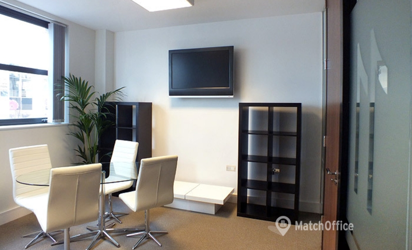 Business center Creek Road 133 SE8 3DB East London