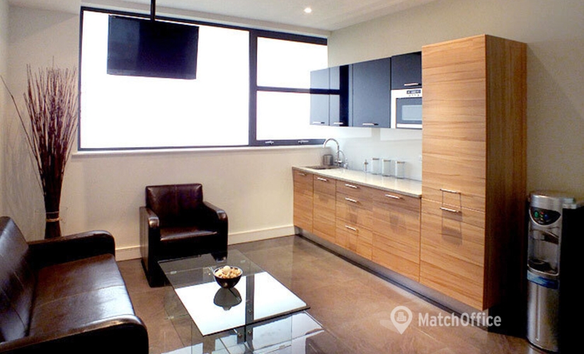 Business center Creek Road 133 SE8 3DB East London