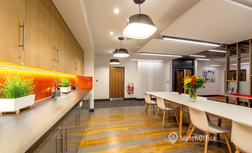 Meeting room in Portsmouth, Port View, 12 m² - MatchOffice.co.uk
