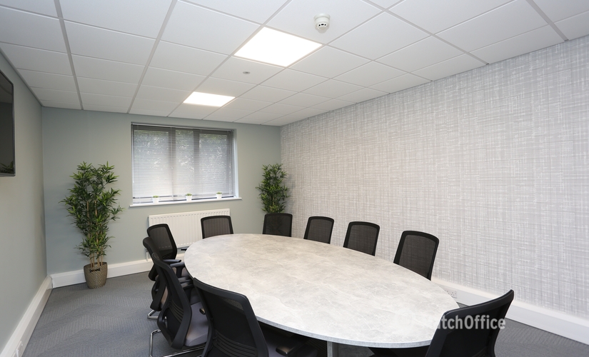 Meeting room in Cheltenham, Hatherley Lane, 12 m² - MatchOffice.co.uk
