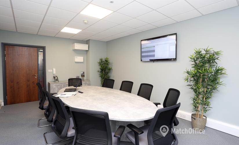Meeting room in Cheltenham, Hatherley Lane, 12 m² - MatchOffice.co.uk
