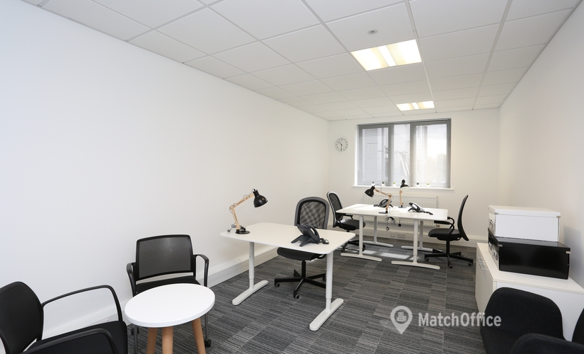 Meeting room hire in Cheltenham, Hatherley Lane, 12 m² - MatchOffice.co.uk