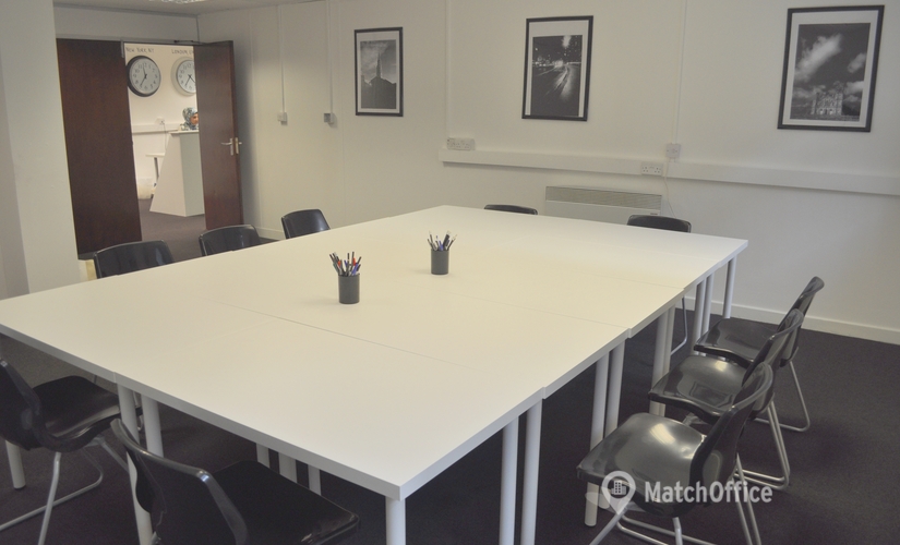  Meeting room for rent in West Yorkshire, City Road, 12 m² - MatchOffice.co.uk
