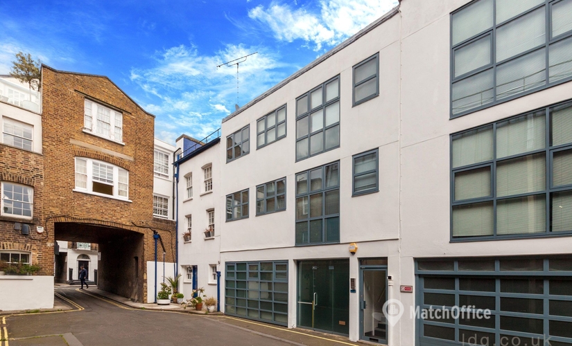 Business center Huntsworth Mews NW1 6DD The City of London