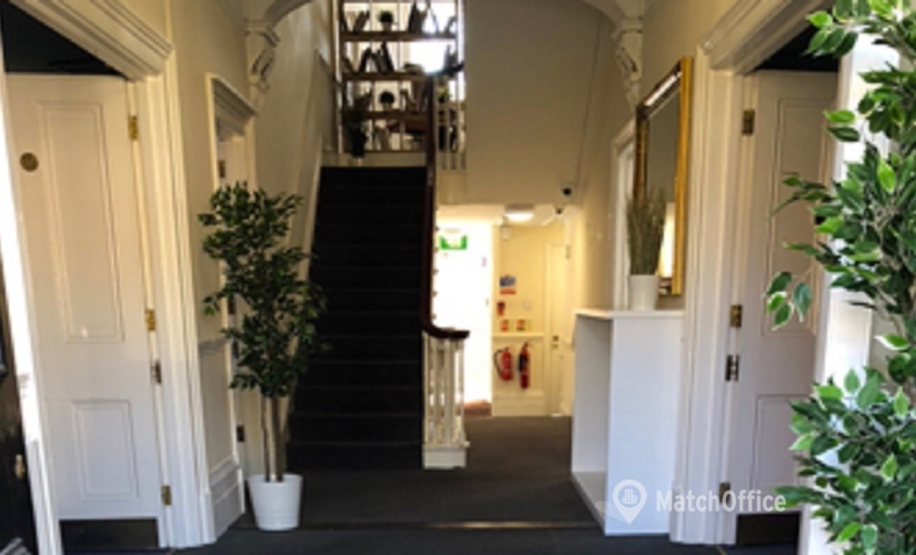 Meeting room for rent in Reading, 20 Broad Street, 12 m² - MatchOffice.co.uk
