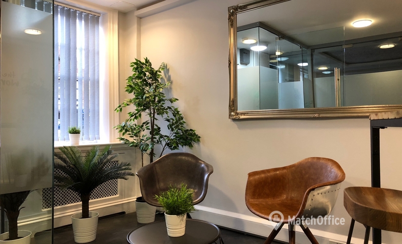 12 m² Meeting room in St Albans, 6 St Peters Street (AL1 3LF) - 2 | MatchOffice