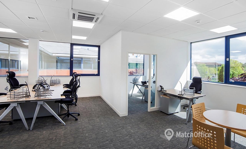 10 m² Conference center in Hampshire, Harvest Crescent (GU51 2UZ) - 3 | MatchOffice