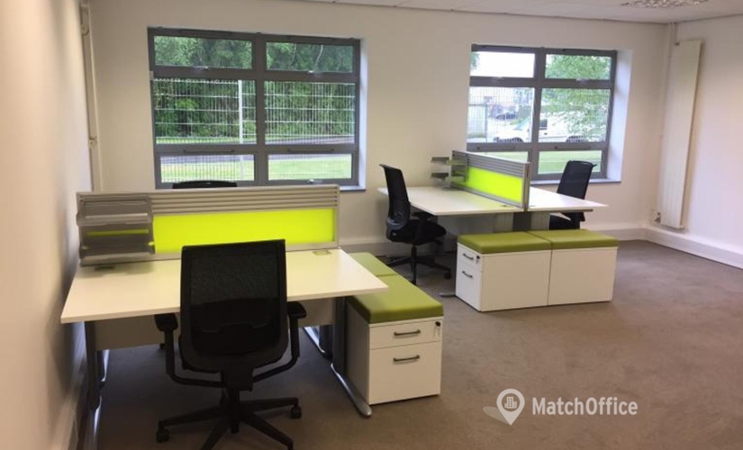 Business center  in Devon, Aviation Way, 12 m² - MatchOffice.co.uk
