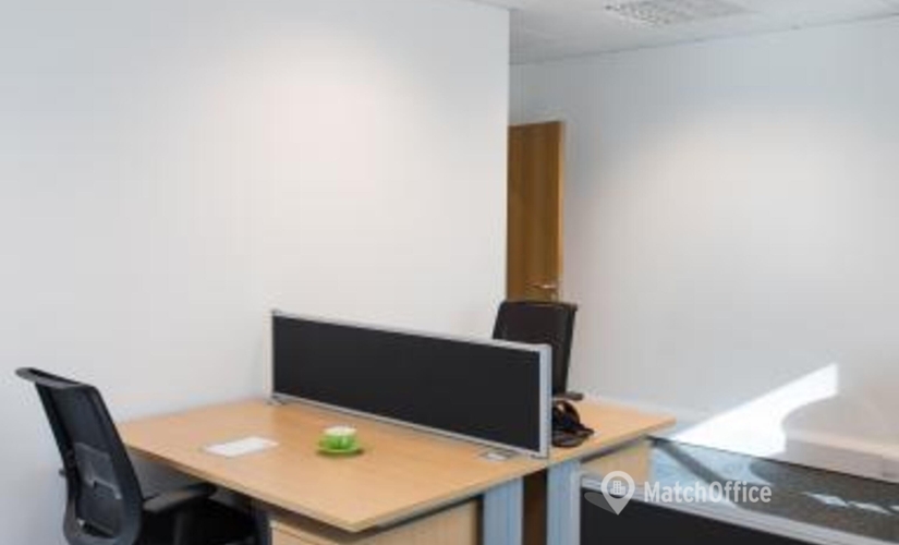 Meeting room in Gloucestershire, Oakfield Close, 12 m² - MatchOffice.co.uk