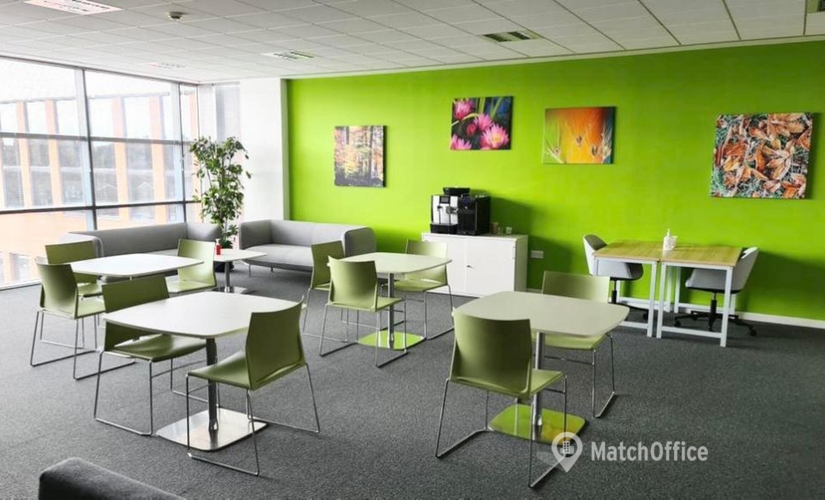 Business centre in West Sussex, Pine Grove, 12 m² - MatchOffice.co.uk