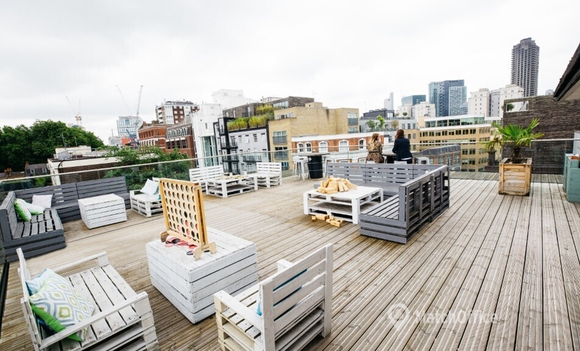 Meeting room in The City of London, Old Street 69, 12 m² - MatchOffice.co.uk