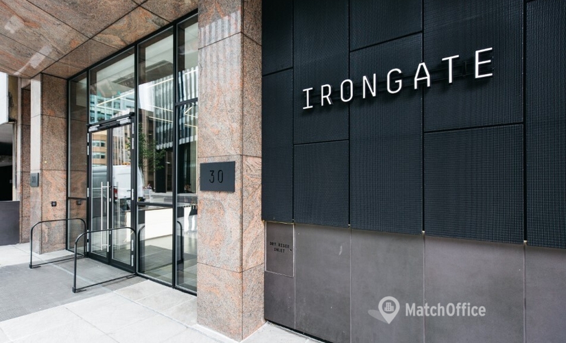  Meeting room hire in The City of London, Shoreditch High Street 113, 12 m² - MatchOffice.co.uk