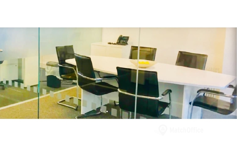 Business Centre in West London, Howard Road, 12 m² - MatchOffice.co.uk