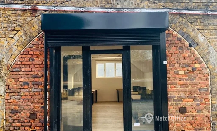 Business center Endeaviur Way, Archway Close SW19 8UL South London