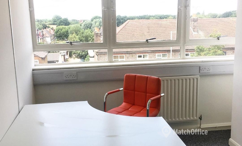 12 m² Business center in South London, Hook Road 177 (KT6 5AR) - 0 | MatchOffice.com