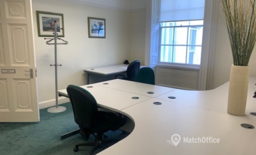 40 m² Business park in Cheltenham, Cambray Place 29 (GL50 1JX) - 1 | MatchOffice
