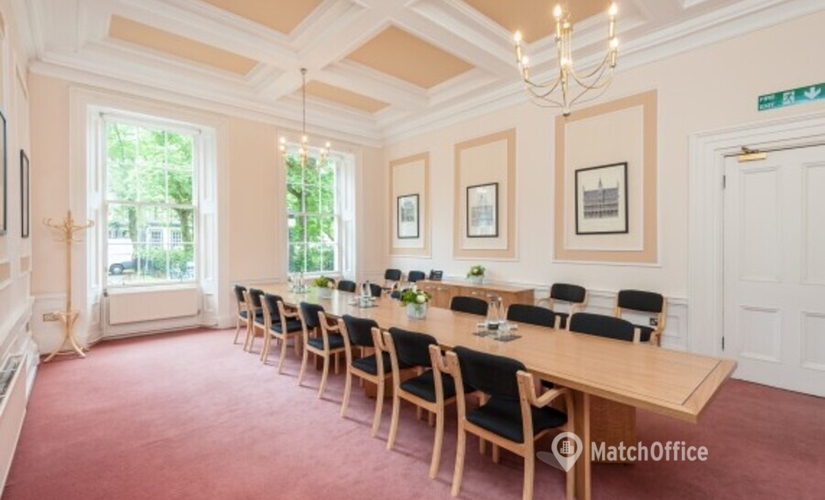 Business centre  in Edinburgh, Rutland Square, 40 m² - MatchOffice.co.uk