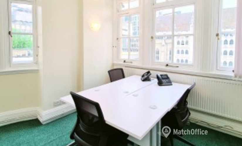 Business center Guildhall Yard EC2V 5AE The City of London