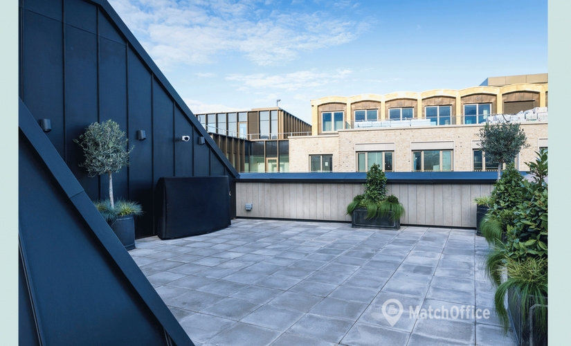 Business center Bartholomew Close 87 EC1 The City of London