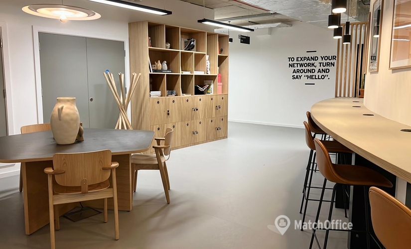  Coworking space in North London, Seven Sisters Road, 40 m² - MatchOffice.co.uk
